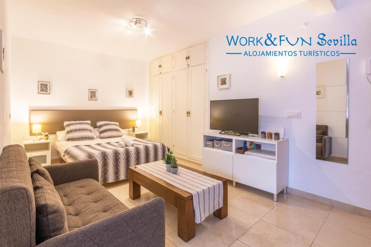 Apartamento Jardines De Murillo Севилья Экстерьер фото