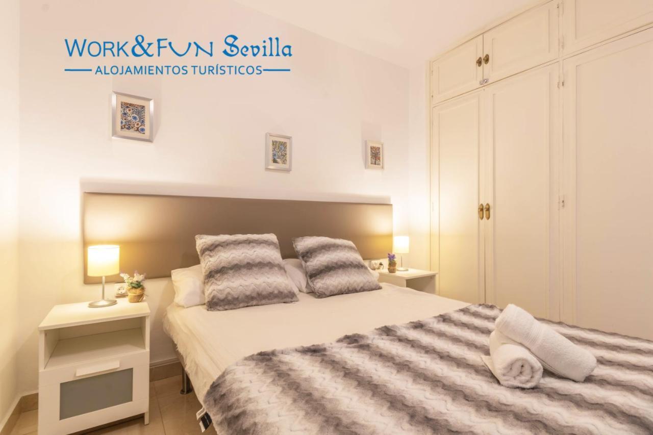 Apartamento Jardines De Murillo Севилья Экстерьер фото