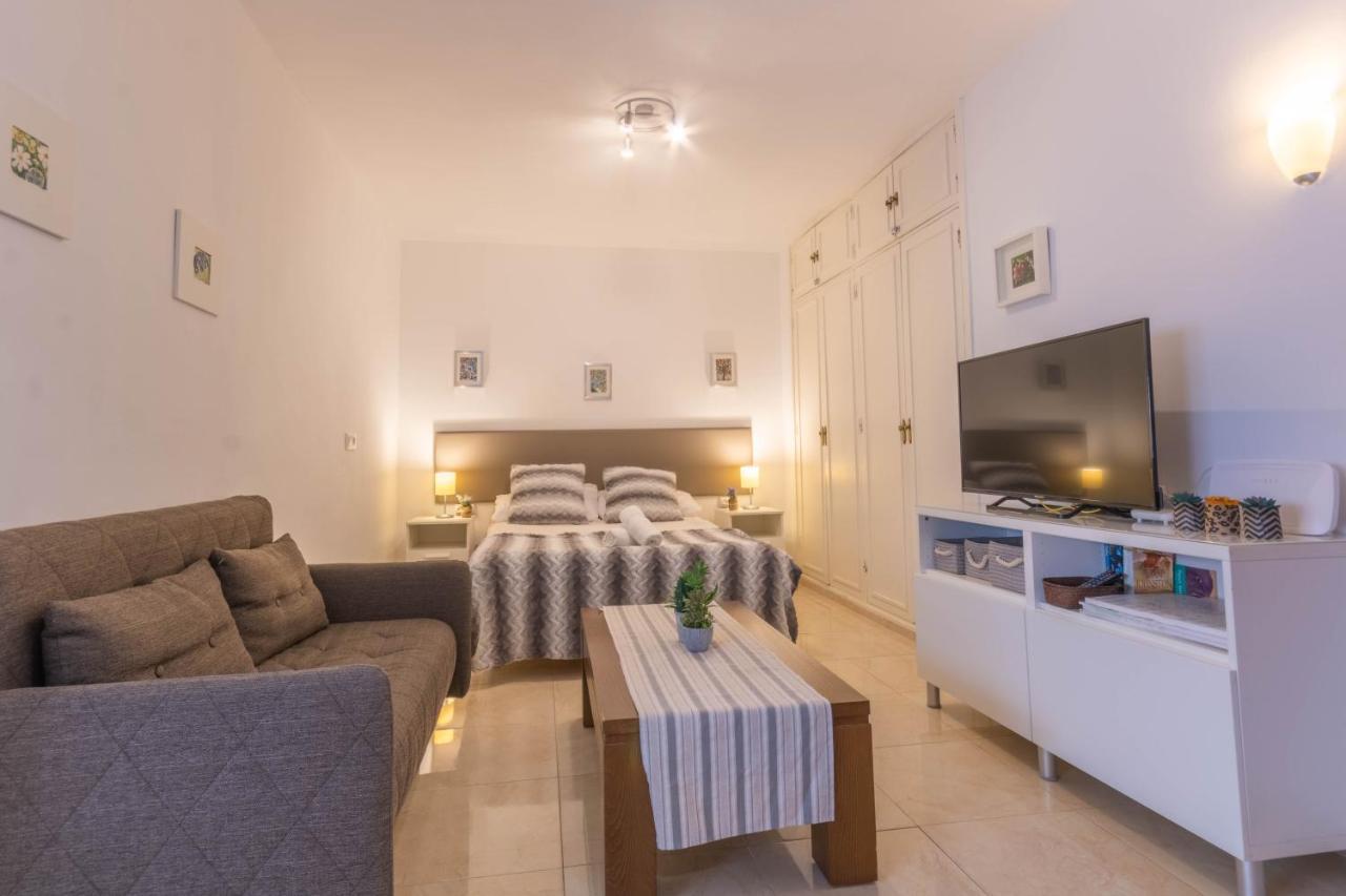 Apartamento Jardines De Murillo Севилья Экстерьер фото